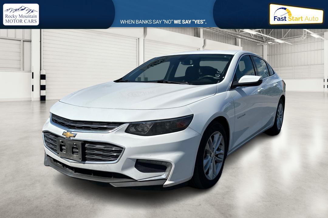 2017 White Chevrolet Malibu 1LT (1G1ZE5STXHF) with an 1.5L L4 DOHC 16V engine, 6A transmission, located at 767 S State Road, Pleasant Grove, UT, 84062, (801) 785-1058, 40.354839, -111.736687 - Photo #6
