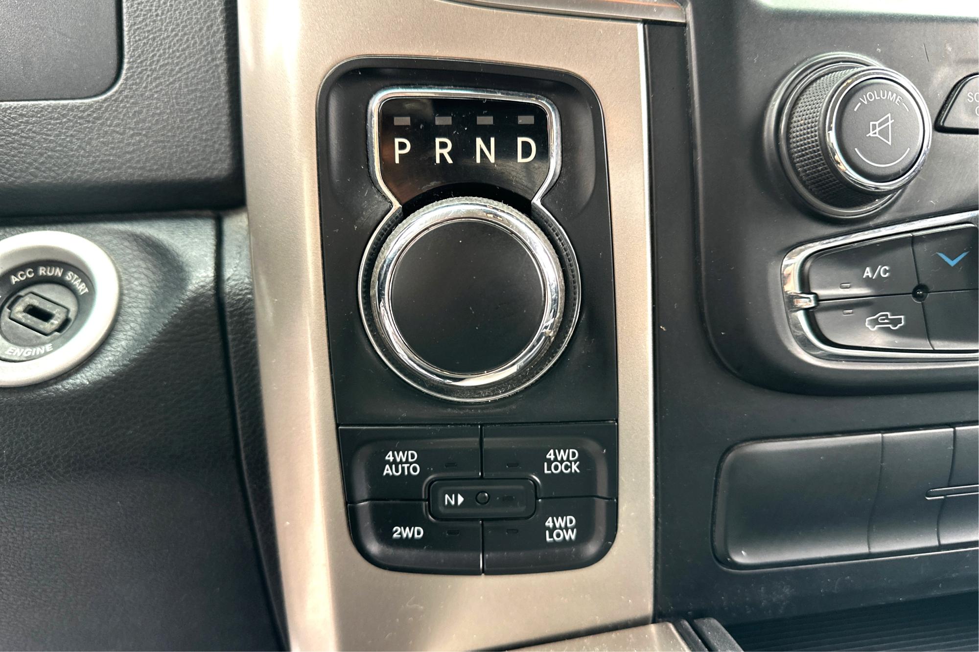 2016 Gray RAM 1500 SLT Crew Cab SWB 4WD (1C6RR7LT0GS) with an 5.7L V8 OHV 16V engine, 6A transmission, located at 767 S State Road, Pleasant Grove, UT, 84062, (801) 785-1058, 40.354839, -111.736687 - Photo#14