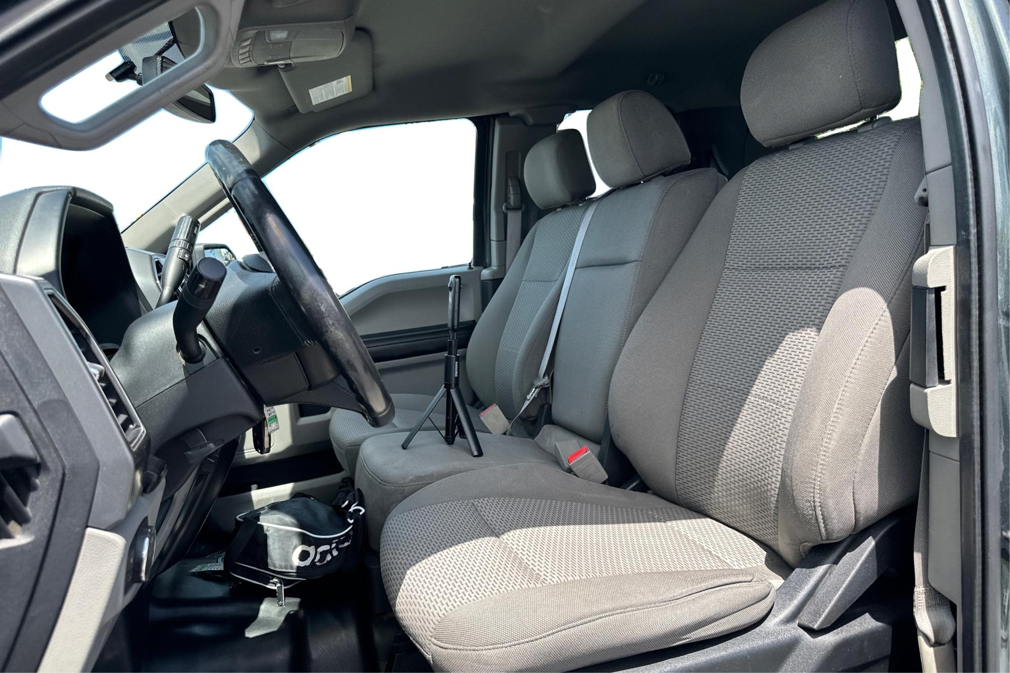 2018 Gray Ford F-150 Lariat SuperCab 6.5-ft. 4WD (1FTFX1EG8JK) with an 3.5L V6 DOHC 24V engine, 6A transmission, located at 7755 State Street, Midvale, UT, 84047, (801) 753-9063, 40.610329, -111.892159 - Photo#14