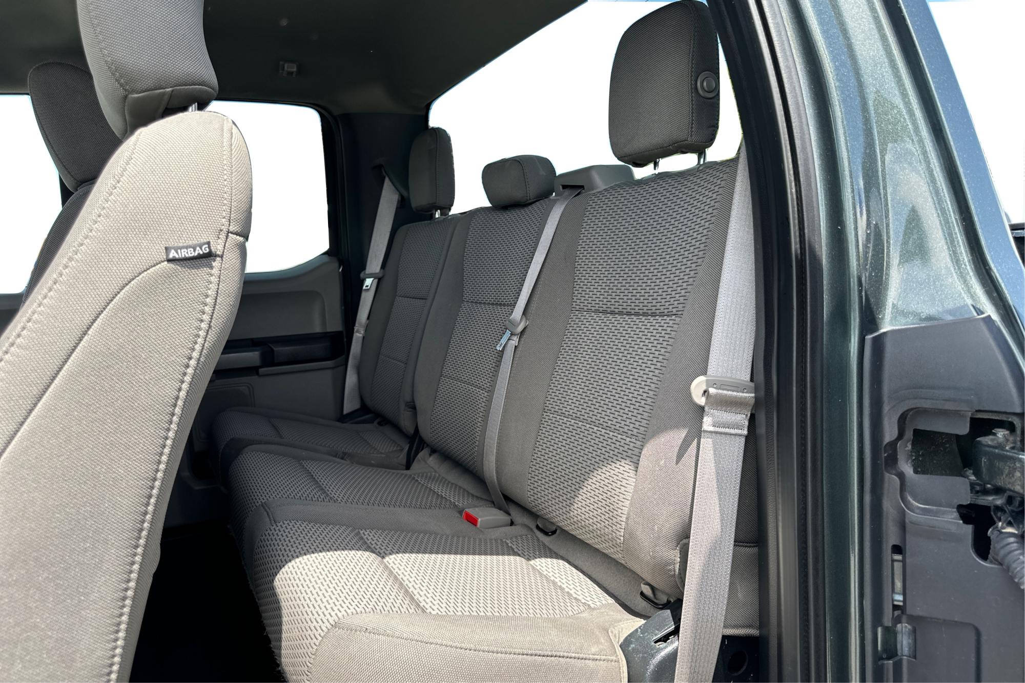 2018 Gray Ford F-150 Lariat SuperCab 6.5-ft. 4WD (1FTFX1EG8JK) with an 3.5L V6 DOHC 24V engine, 6A transmission, located at 7755 State Street, Midvale, UT, 84047, (801) 753-9063, 40.610329, -111.892159 - Photo#15