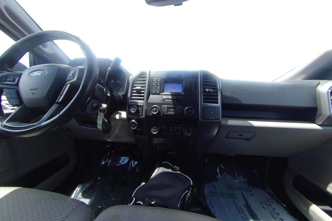 2018 Gray Ford F-150 Lariat SuperCab 6.5-ft. 4WD (1FTFX1EG8JK) with an 3.5L V6 DOHC 24V engine, 6A transmission, located at 7755 State Street, Midvale, UT, 84047, (801) 753-9063, 40.610329, -111.892159 - Photo#16