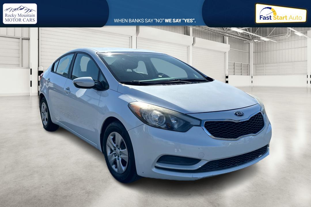 2015 Kia Forte SEDAN 4-DR