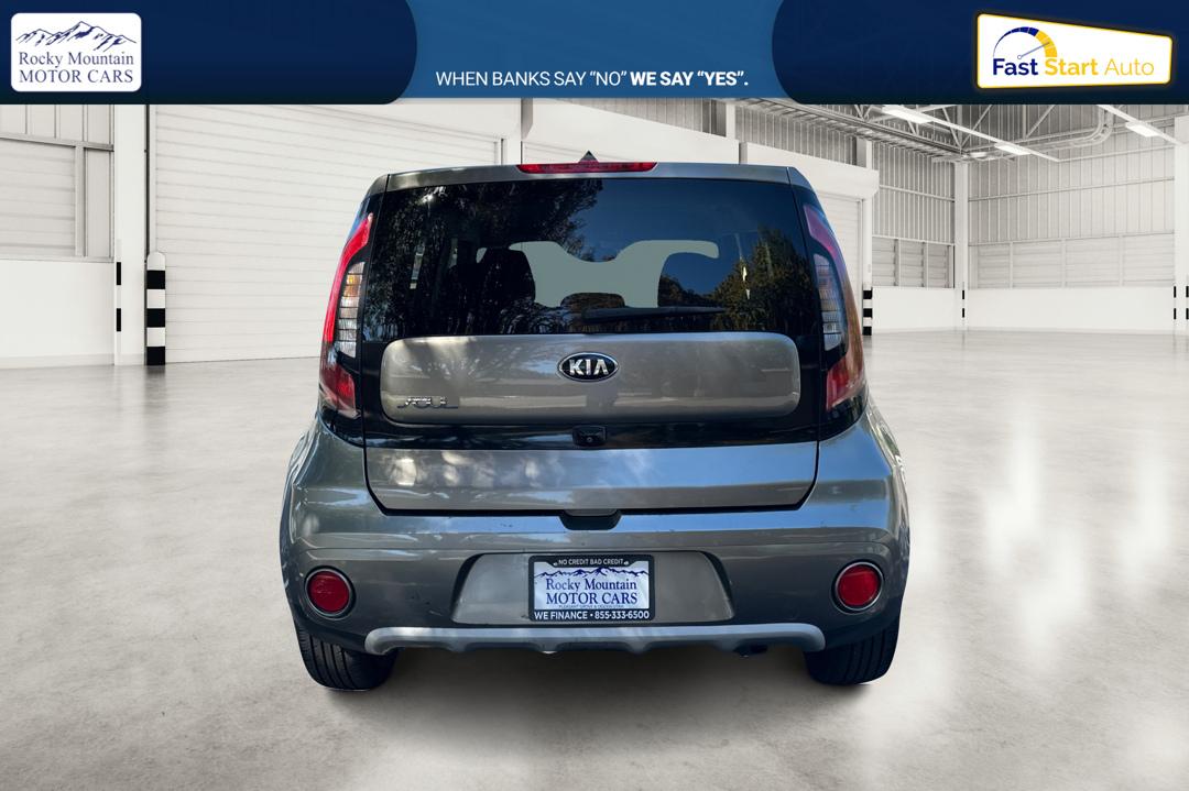 2019 Gray Kia Soul + (KNDJP3A52K7) with an 2.0L L4 DOHC 16V engine, 6A transmission, located at 767 S State Road, Pleasant Grove, UT, 84062, (801) 785-1058, 40.354839, -111.736687 - Photo#4