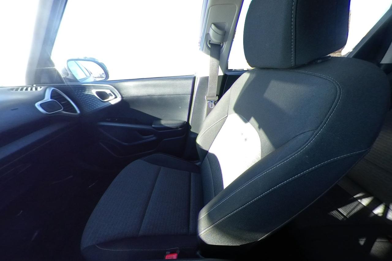 2021 Gray Kia Soul LX CVT (KNDJ23AU7M7) with an 2.0L L4 DOHC 16V engine, CVT transmission, located at 767 S State Road, Pleasant Grove, UT, 84062, (801) 785-1058, 40.354839, -111.736687 - Photo#17