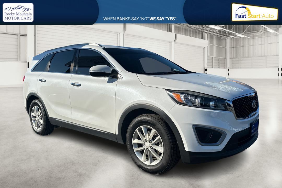 photo of 2016 Kia Sorento LX 2WD