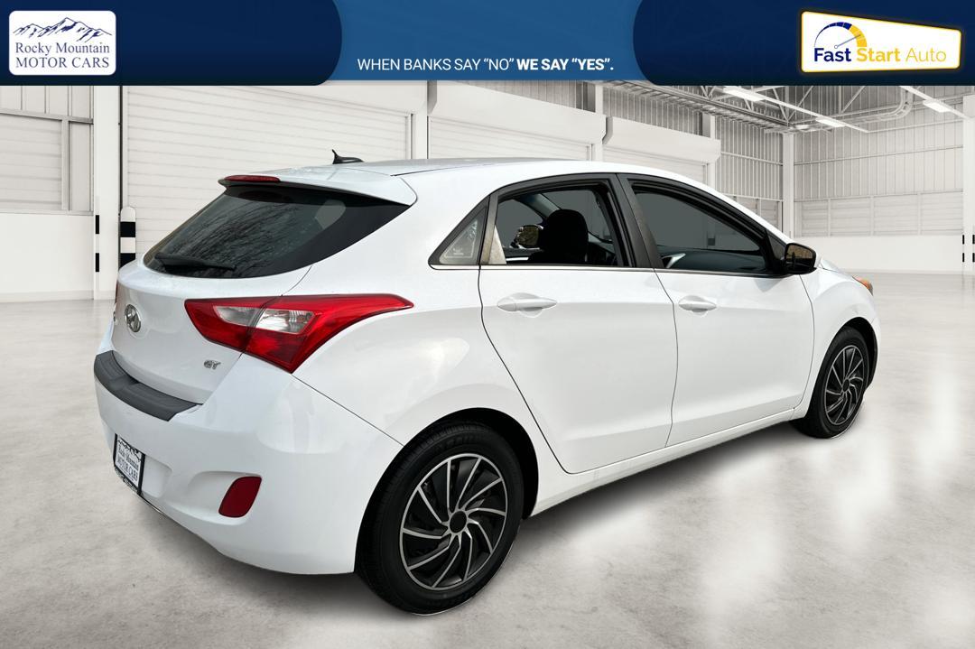 2016 White Hyundai Elantra GT A/T (KMHD35LH2GU) with an 2.0L L4 16V DOHC engine, 6A transmission, located at 344 S Washington Blvd, Ogden, UT, 84404, (801) 399-1799, 41.255482, -111.970848 - Photo#2