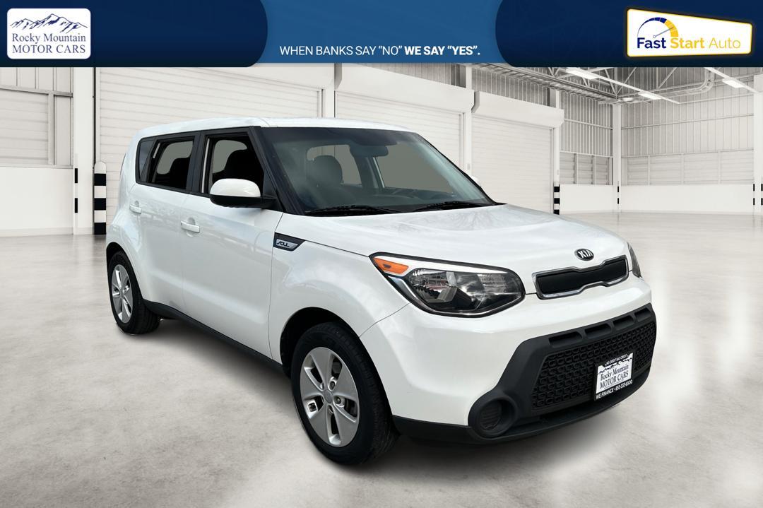 2016 White Kia Soul Base 6A (KNDJN2A22G7) with an 1.6L L4 DOHC 16V engine, 6A transmission, located at 767 S State Road, Pleasant Grove, UT, 84062, (801) 785-1058, 40.354839, -111.736687 - Photo#0