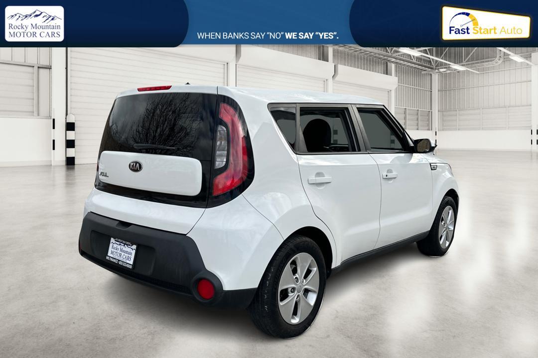 2016 White Kia Soul Base 6A (KNDJN2A22G7) with an 1.6L L4 DOHC 16V engine, 6A transmission, located at 767 S State Road, Pleasant Grove, UT, 84062, (801) 785-1058, 40.354839, -111.736687 - Photo#2