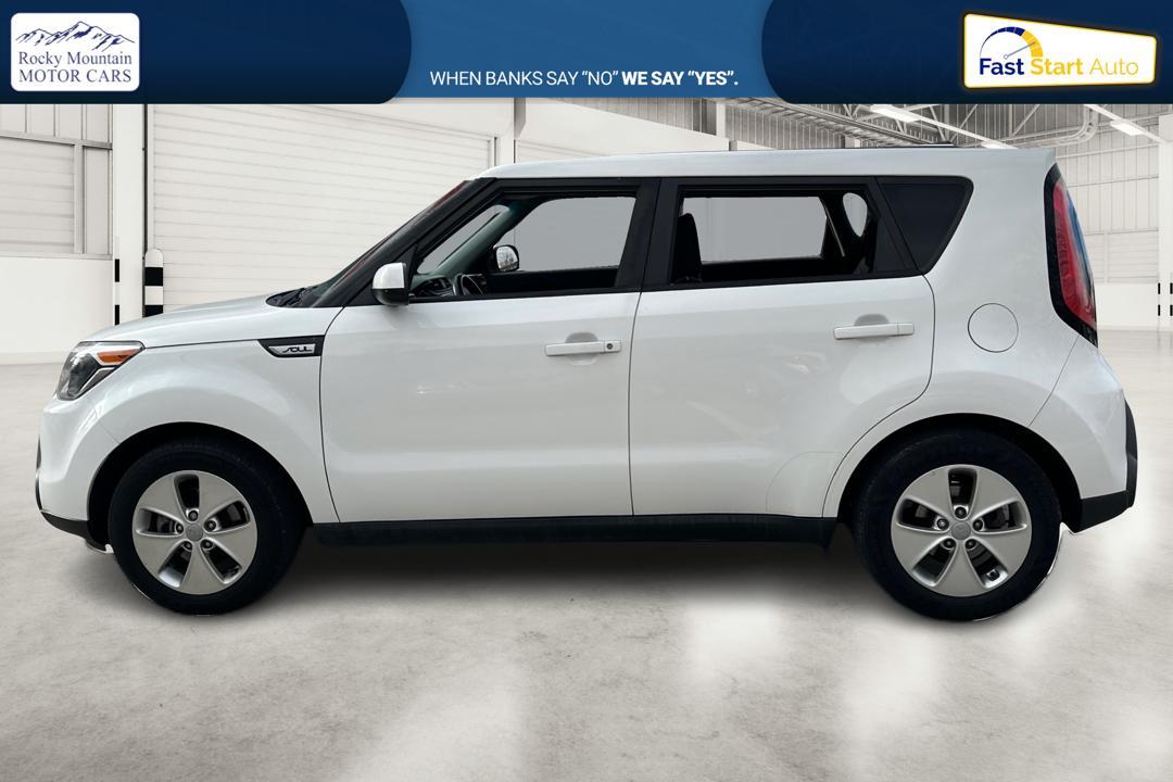 2016 White Kia Soul Base 6A (KNDJN2A22G7) with an 1.6L L4 DOHC 16V engine, 6A transmission, located at 767 S State Road, Pleasant Grove, UT, 84062, (801) 785-1058, 40.354839, -111.736687 - Photo#6