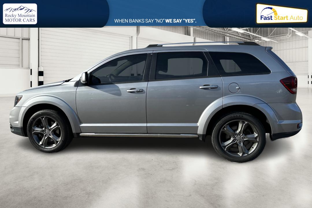 2017 Silver Dodge Journey Crossroad FWD (3C4PDCGB5HT) with an 2.4L L4 DOHC 16V engine, 4A transmission, located at 344 S Washington Blvd, Ogden, UT, 84404, (801) 399-1799, 41.255482, -111.970848 - Photo#6