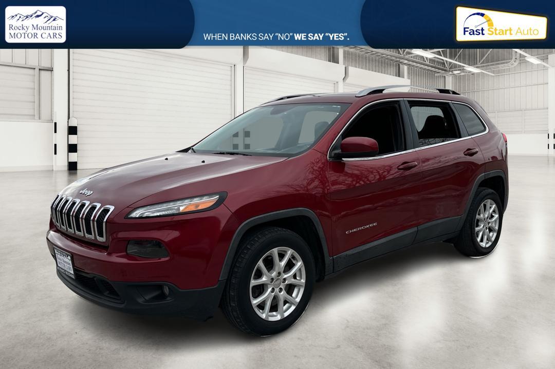 2017 Red Jeep Cherokee Latitude FWD (1C4PJLCB0HD) with an 2.4L L4 DOHC 16V engine, 9A transmission, located at 344 S Washington Blvd, Ogden, UT, 84404, (801) 399-1799, 41.255482, -111.970848 - Photo#8