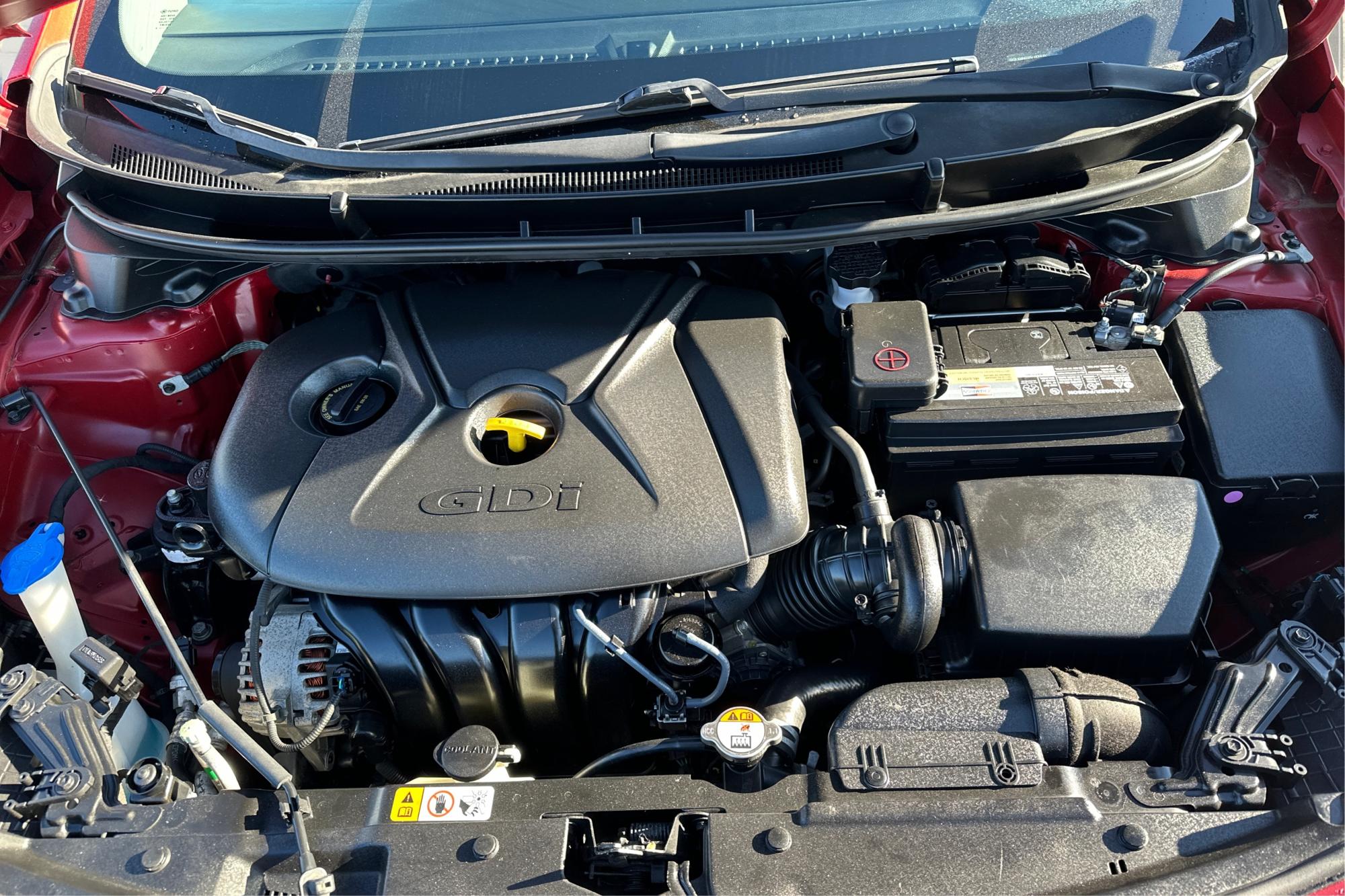 2016 Red Hyundai Elantra GT A/T (KMHD35LH0GU) with an 2.0L L4 16V DOHC engine, 6A transmission, located at 7755 State Street, Midvale, UT, 84047, (801) 753-9063, 40.610329, -111.892159 - Photo#10