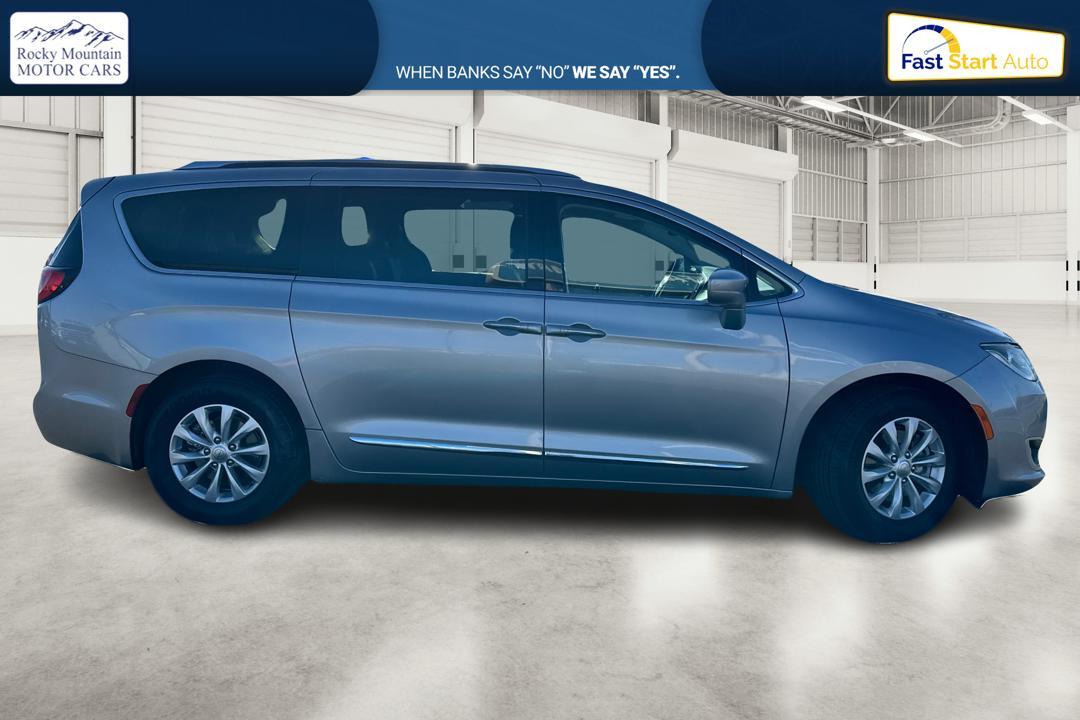 2019 Silver Chrysler Pacifica Touring-L (2C4RC1BG5KR) with an 3.6L V6 DOHC 24V engine, 9A transmission, located at 7755 State Street, Midvale, UT, 84047, (801) 753-9063, 40.610329, -111.890656 - Photo#1