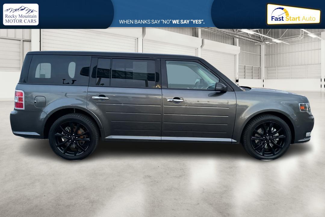 2016 Gray Ford Flex SEL FWD (2FMGK5C84GB) with an 3.5L V6 DOHC 24V engine, 6A transmission, located at 7755 State Street, Midvale, UT, 84047, (801) 753-9063, 40.610329, -111.890656 - Photo#1