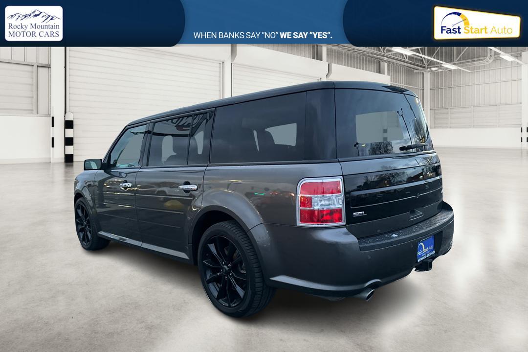 2016 Gray Ford Flex SEL FWD (2FMGK5C84GB) with an 3.5L V6 DOHC 24V engine, 6A transmission, located at 7755 State Street, Midvale, UT, 84047, (801) 753-9063, 40.610329, -111.890656 - Photo#5