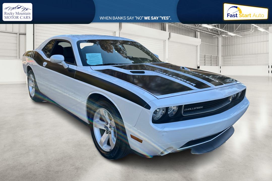 photo of 2012 Dodge Challenger SXT