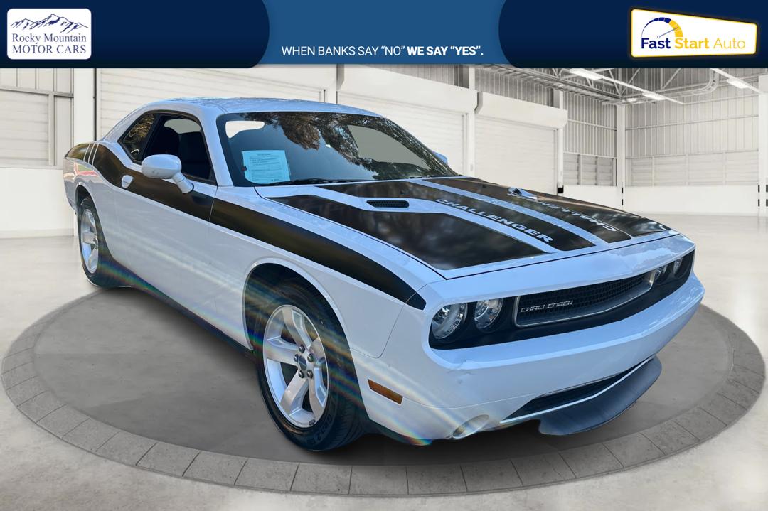 photo of 2012 Dodge Challenger SXT