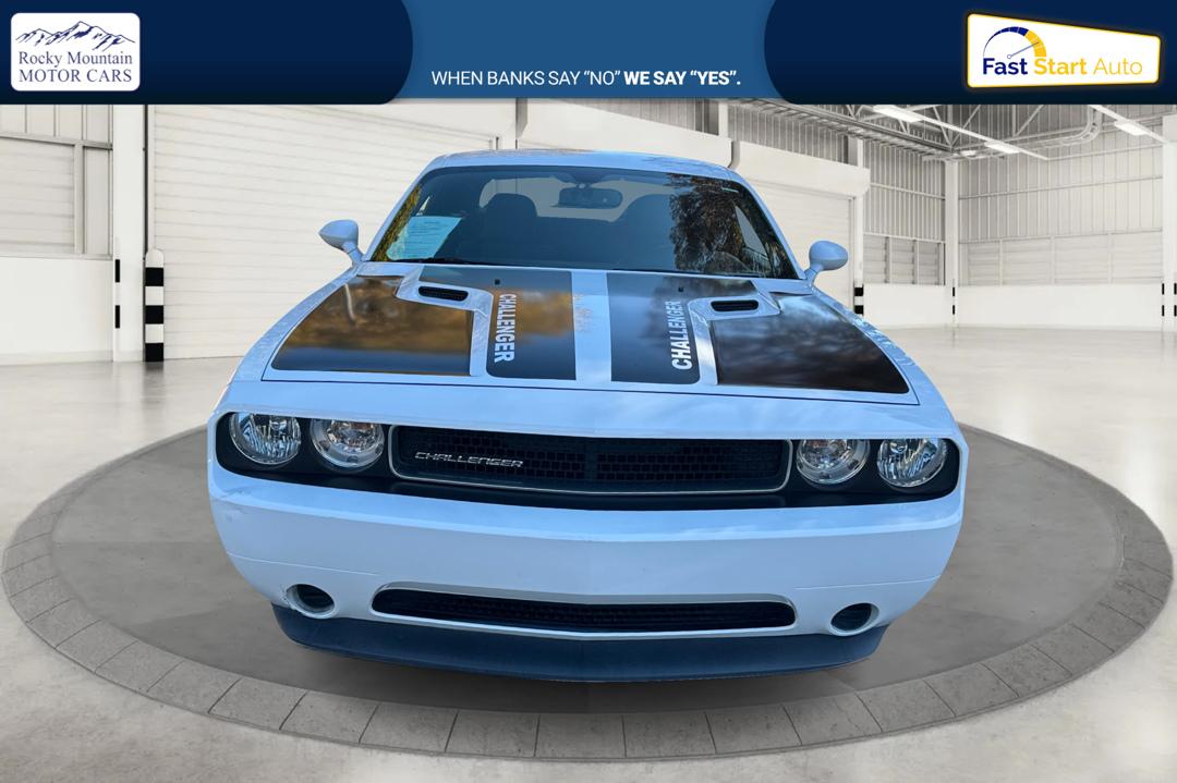 2012 White Dodge Challenger SXT (2C3CDYAG7CH) with an 3.6L V6 DOHC 24V engine, 4-Speed Automatic transmission, located at 767 S State Road, Pleasant Grove, UT, 84062, (801) 785-1058, 40.354839, -111.736687 - Photo#7