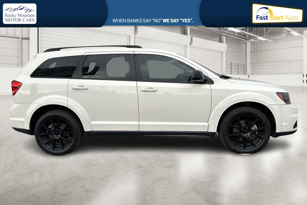 2015 White Dodge Journey SXT (3C4PDCBB8FT) with an 2.4L L6 DOHC 16V engine, 4-Speed Automatic transmission, located at 7755 State Street, Midvale, UT, 84047, (801) 753-9063, 40.610329, -111.890656 - Photo#1