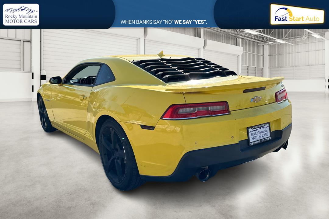 2015 Yellow Chevrolet Camaro 1LT Coupe (2G1FD1E37F9) with an 3.6L V6 DOHC 24V FFV engine, 6-Speed Automatic transmission, located at 767 S State Road, Pleasant Grove, UT, 84062, (801) 785-1058, 40.354839, -111.736687 - Photo#5