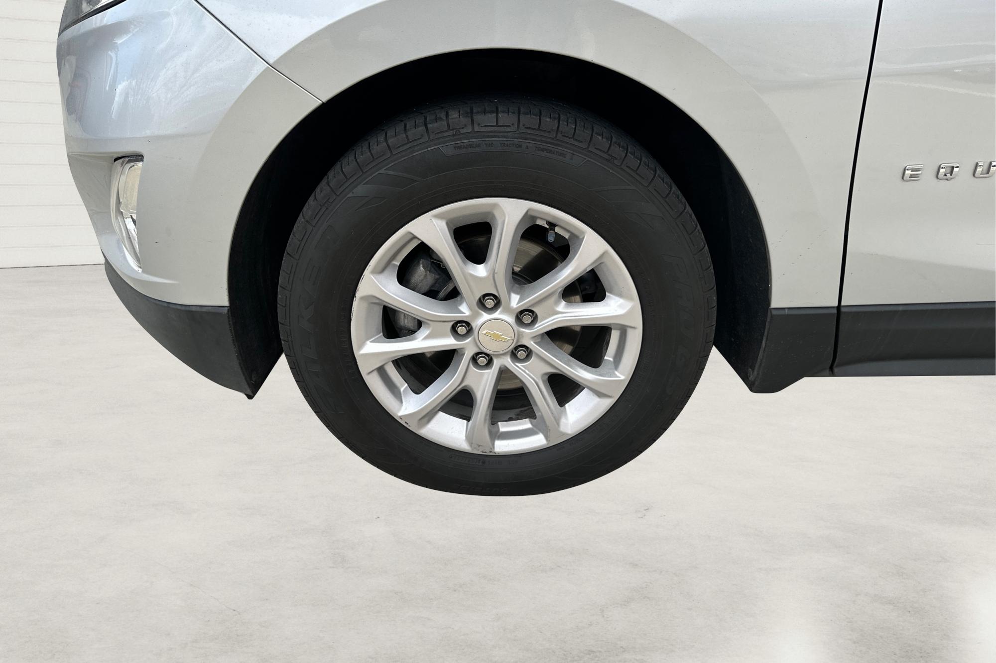 2019 Silver Chevrolet Equinox LT 2WD (3GNAXKEV1KL) with an 1.5L L4 DIR DOHC 16V TURBO engine, 6A transmission, located at 767 S State Road, Pleasant Grove, UT, 84062, (801) 785-1058, 40.354839, -111.736687 - Photo#12