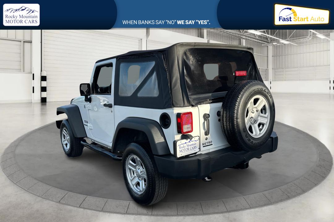 2012 White Jeep Wrangler Sport 4WD (1C4AJWAG0CL) with an 3.6L V6 DOHC 24V FFV engine, Automatic, 5-Spd transmission, located at 767 S State Road, Pleasant Grove, UT, 84062, (801) 785-1058, 40.354839, -111.736687 - Photo#4