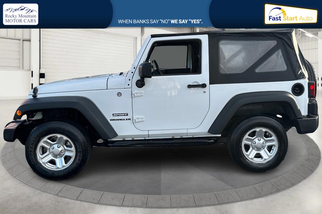 2012 White Jeep Wrangler Sport 4WD (1C4AJWAG0CL) with an 3.6L V6 DOHC 24V FFV engine, Automatic, 5-Spd transmission, located at 767 S State Road, Pleasant Grove, UT, 84062, (801) 785-1058, 40.354839, -111.736687 - Photo#5