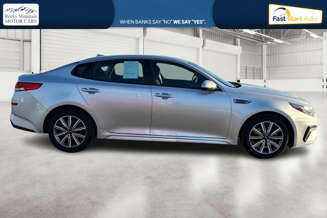 2019 Silver Kia Optima LX (5XXGT4L3XKG) with an 2.4L L4 DOHC 16V engine, 6A transmission, located at 7755 State Street, Midvale, UT, 84047, (801) 753-9063, 40.610329, -111.892159 - Photo#1