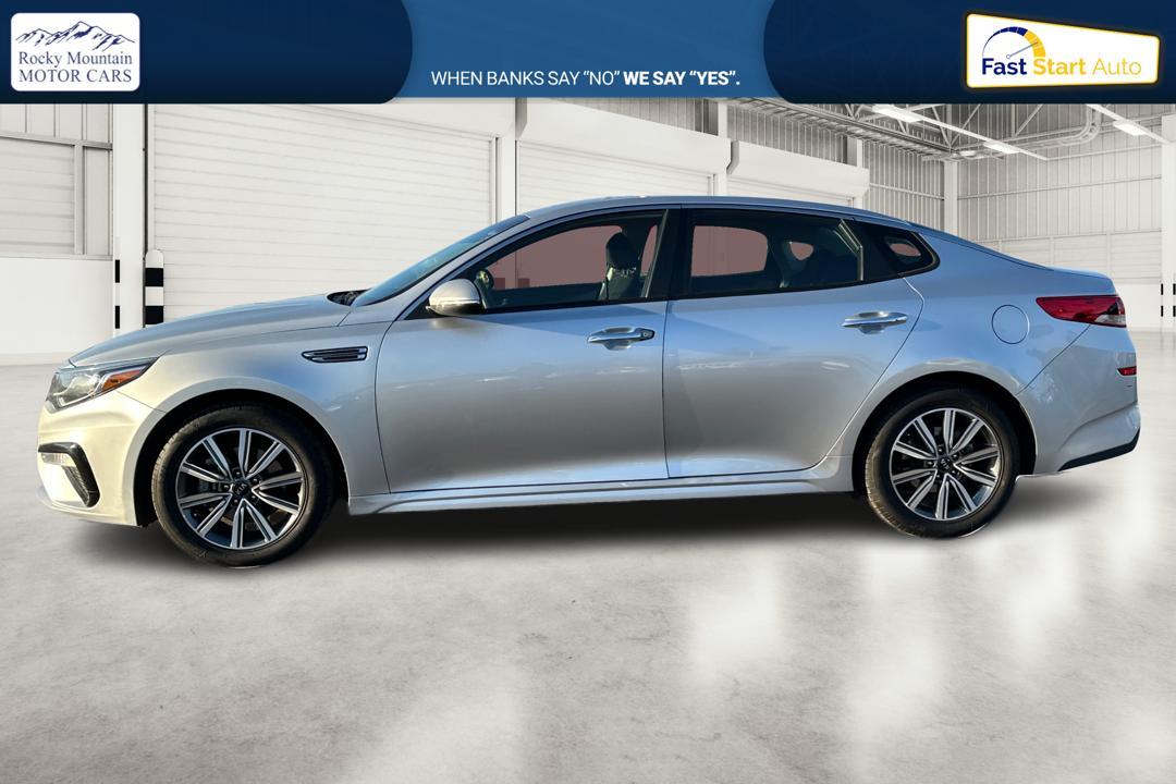 2019 Silver Kia Optima LX (5XXGT4L3XKG) with an 2.4L L4 DOHC 16V engine, 6A transmission, located at 7755 State Street, Midvale, UT, 84047, (801) 753-9063, 40.610329, -111.892159 - Photo#6