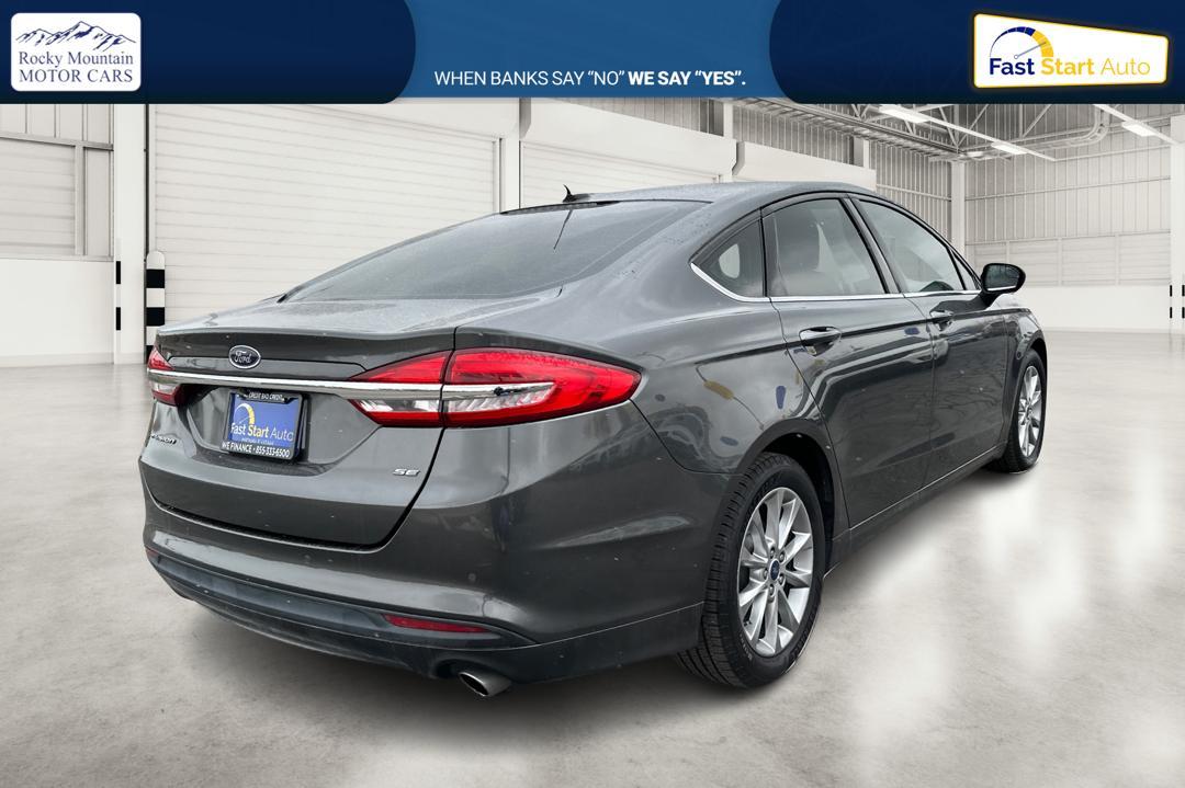 2017 Gray Ford Fusion SE (3FA6P0H73HR) with an 2.5L L4 DOHC 16V engine, 6A transmission, located at 7755 State Street, Midvale, UT, 84047, (801) 753-9063, 40.610329, -111.892159 - Photo#2