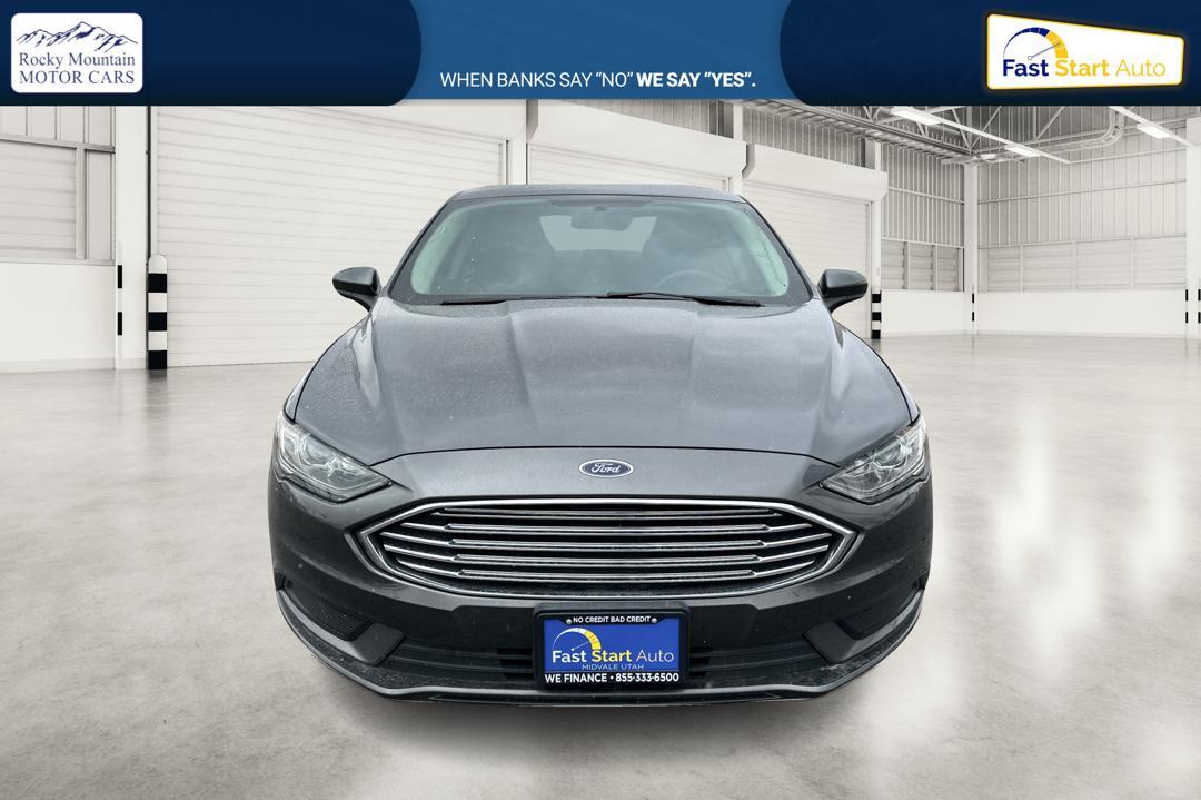 2017 Gray Ford Fusion SE (3FA6P0H73HR) with an 2.5L L4 DOHC 16V engine, 6A transmission, located at 7755 State Street, Midvale, UT, 84047, (801) 753-9063, 40.610329, -111.892159 - Photo#9