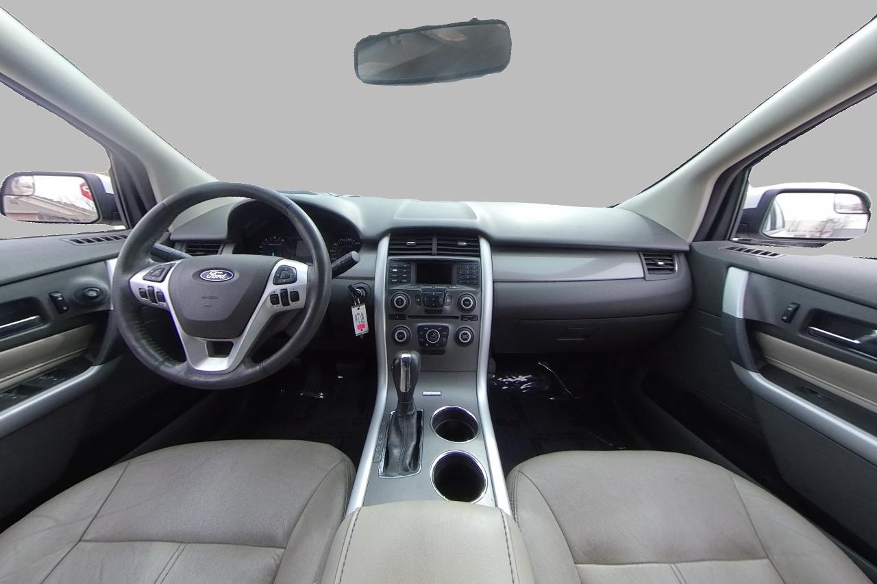 2014 White Ford Edge SEL FWD (2FMDK3JC9EB) with an 3.5L V6 DOHC 24V engine, 6-Speed Automatic transmission, located at 767 S State Road, Pleasant Grove, UT, 84062, (801) 785-1058, 40.354839, -111.736687 - Photo#18