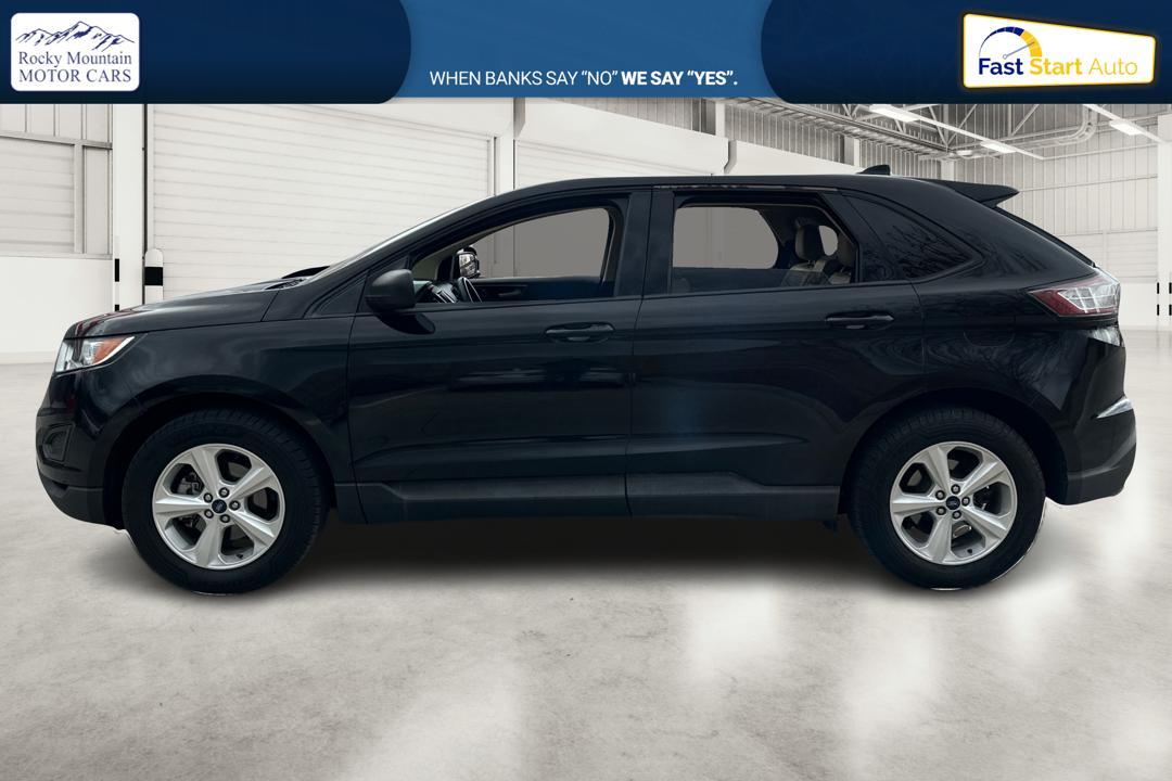 2016 Black Ford Edge SE FWD (2FMPK3G91GB) with an 2.0L L4 DOHC 16V engine, 6A transmission, located at 344 S Washington Blvd, Ogden, UT, 84404, (801) 399-1799, 41.255482, -111.970848 - Photo#6