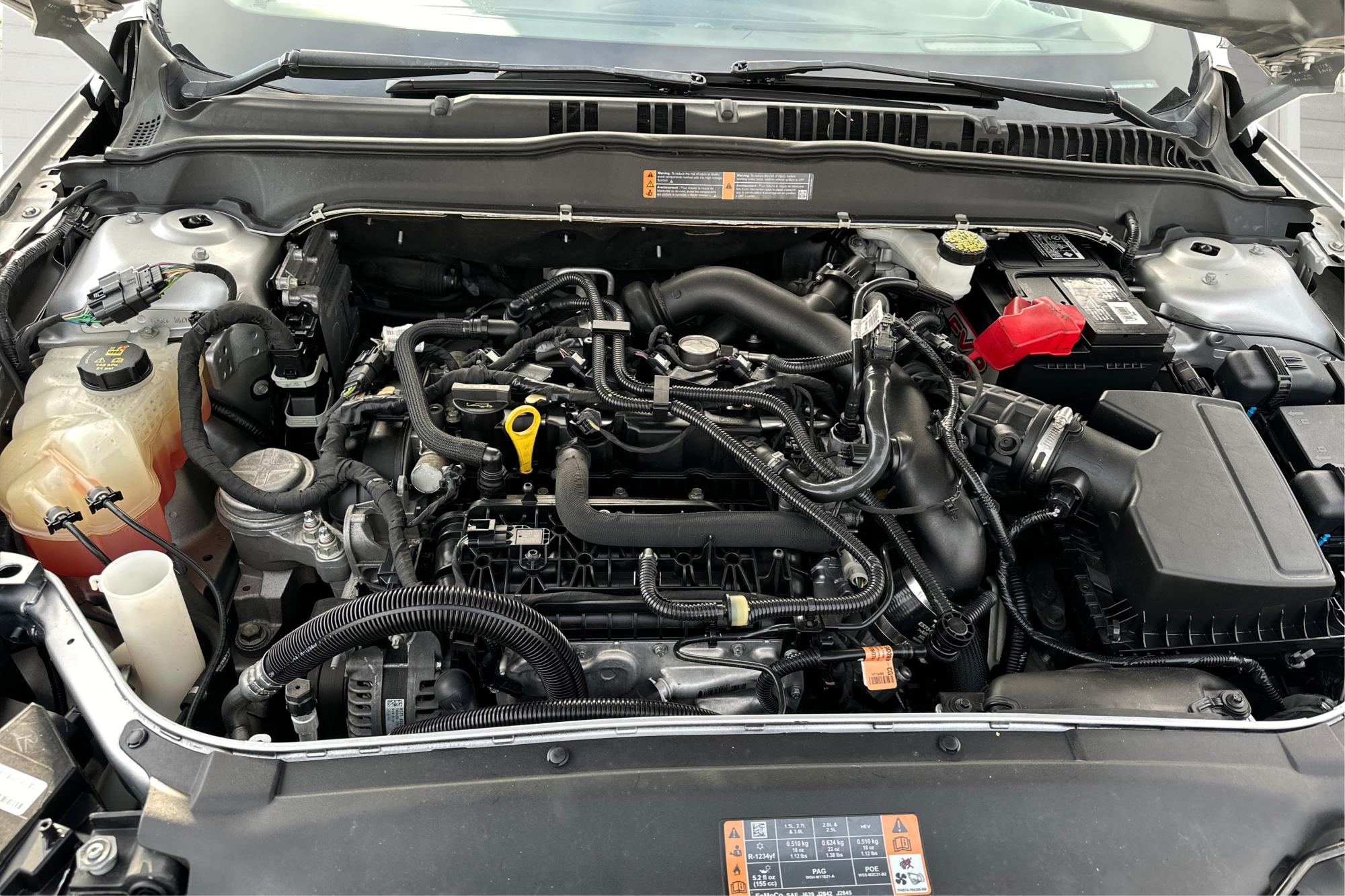 2019 Silver Ford Fusion SEL (3FA6P0CD1KR) with an 1.5L L4 DOHC 16V engine, 6A transmission, located at 7755 State Street, Midvale, UT, 84047, (801) 753-9063, 40.610329, -111.892159 - Photo#10