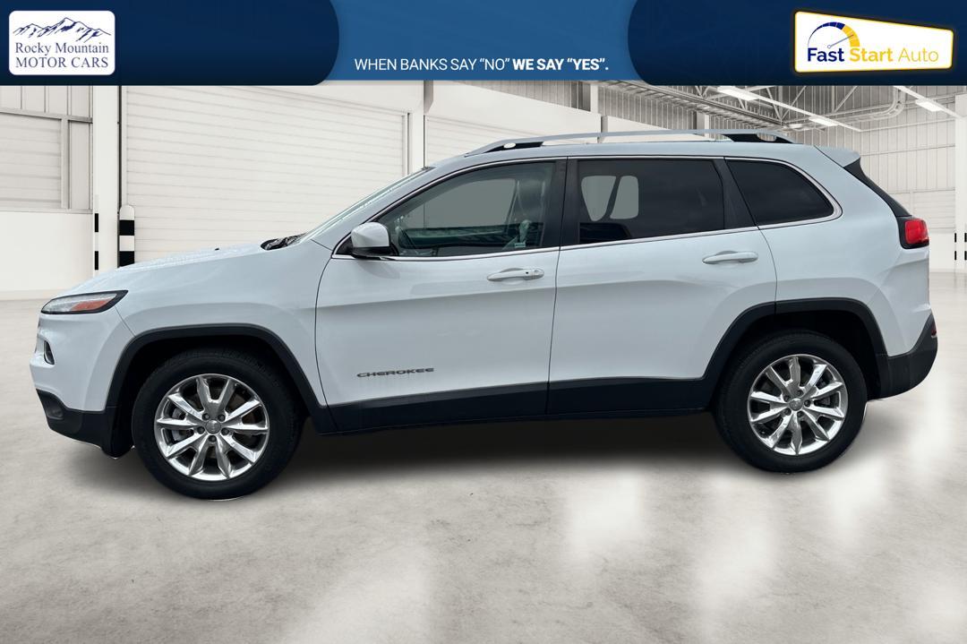 2015 White Jeep Cherokee Limited FWD (1C4PJLDS1FW) with an 3.2L V6 DOHC 24V engine, 9-Speed Automatic transmission, located at 7755 State Street, Midvale, UT, 84047, (801) 753-9063, 40.610329, -111.892159 - Photo#6