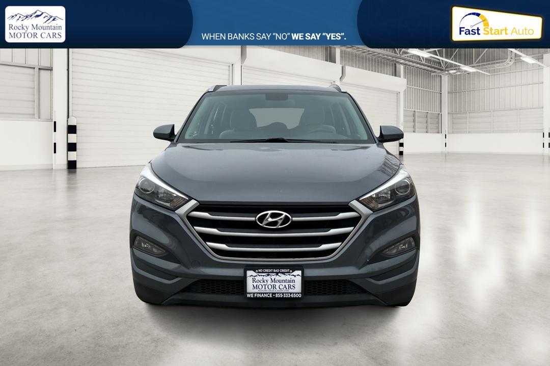 2018 Gray Hyundai Tucson SE (KM8J33A48JU) with an 2.0L L4 DOHC 16V engine, 6A transmission, located at 344 S Washington Blvd, Ogden, UT, 84404, (801) 399-1799, 41.255482, -111.970848 - Photo#9