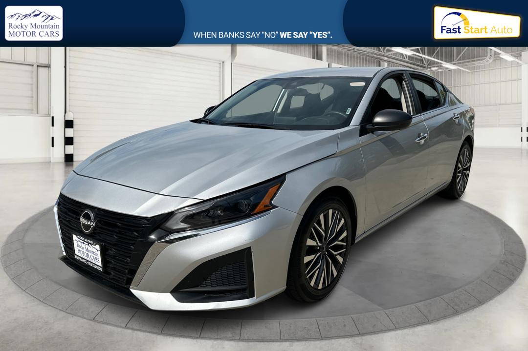 2024 Silver Nissan Altima 2.5 SV (1N4BL4DV2RN) with an 2.5L L4 DOHC 16V engine, CVT transmission, located at 767 S State Road, Pleasant Grove, UT, 84062, (801) 785-1058, 40.354839, -111.736687 - Photo#6