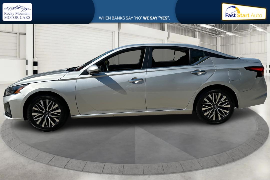 2023 Silver Nissan Altima 2.5 SV (1N4BL4DV2PN) with an 2.5L L4 DOHC 16V engine, CVT transmission, located at 767 S State Road, Pleasant Grove, UT, 84062, (801) 785-1058, 40.354839, -111.736687 - Photo#5